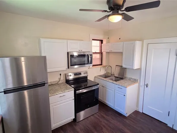 2633 Russell Blvd, Saint Louis, MO 63104