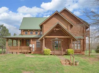 471 Saint James Rd, Hartwell, GA 30643