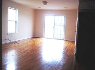 176 Fulton Ave #2, Jersey City, NJ 07305