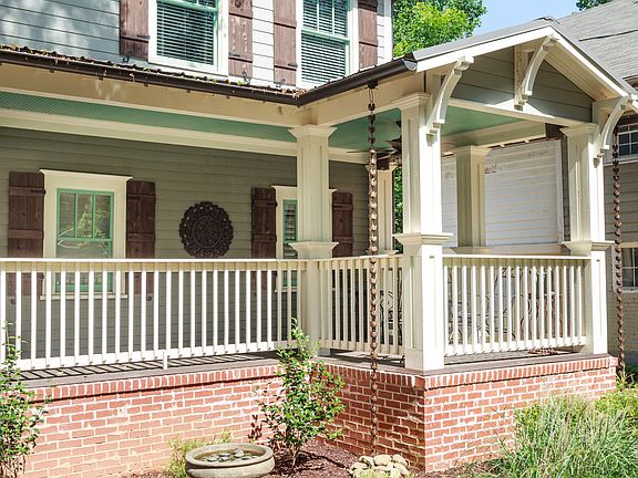Porch nook built for swing