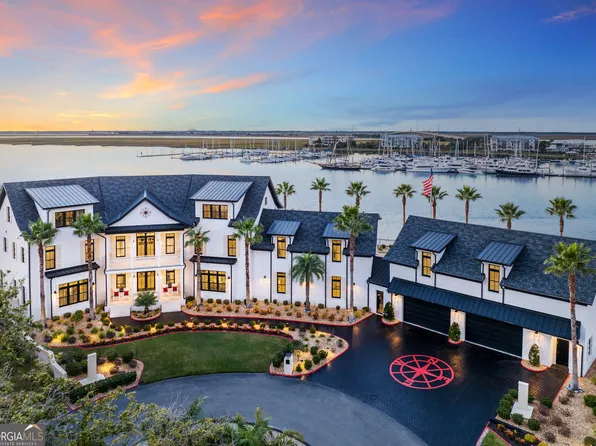 316 Yacht Club Ln, Saint Simons Island, GA 31522