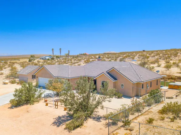 10534 Crest Rd, California City, CA 93505