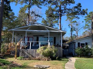 210 Willow Bnd, Onalaska, TX 77360