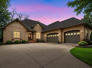 1443 18th Ave NW, Faribault, MN 55021