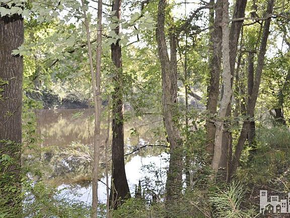 5th image of 0 Riverbend Drive LOT 6,7