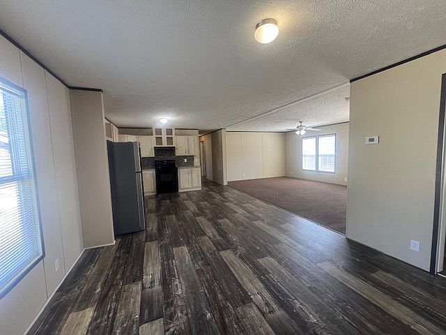 2nd image of 111 W Cardinal Ln #156