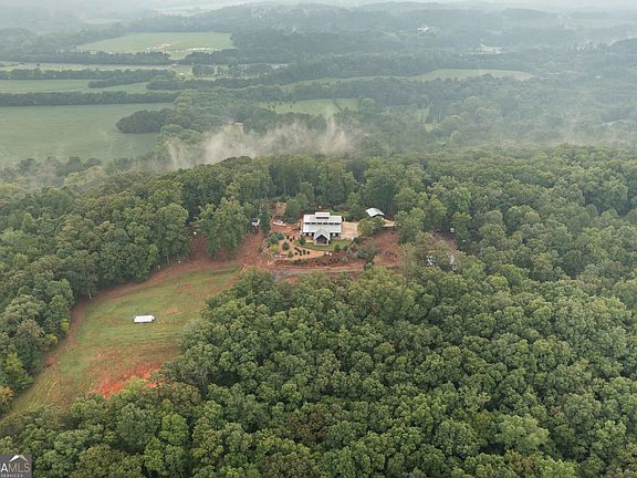 2nd image of 627 Freeman Ferry Rd SE