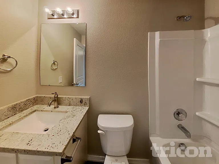 10115 Dawson Hill Ln — Photo 14