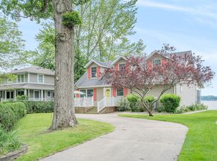 33115 Lakeview Ave, Dowagiac, MI 49047