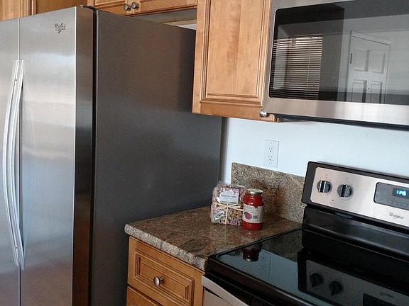 4th image of 2439 Jubilee Ln