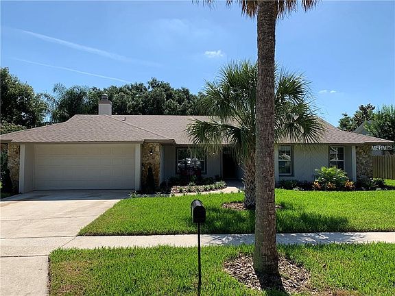 2nd image of 1824 E Cheryl Dr