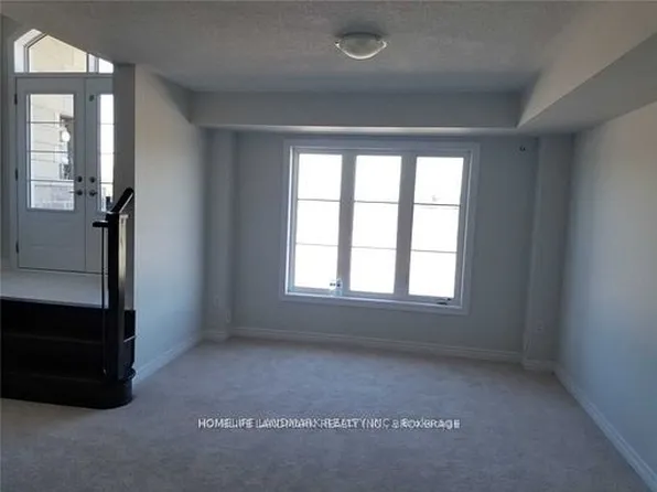 30 Campobello St, Vaughan, ON L6A 0Y3