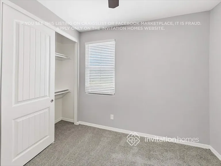 1636 N 209th Ave — Photo 15
