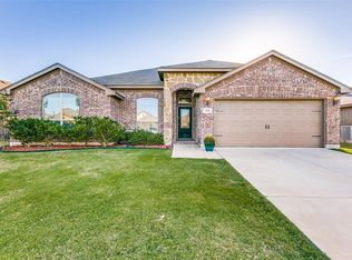 129 Acadia Ln, Forney, TX