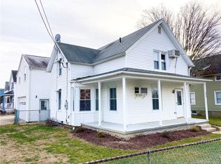 290 Willetts Ave, New London, CT 06320