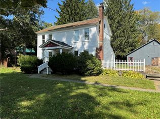 6 West St, Morris, NY 13808