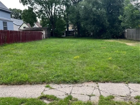 111 & 115 Benzinger St #23, Buffalo, NY 14206