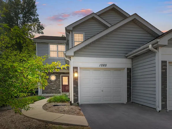 1285 Cranbrook Dr, Schaumburg, IL 60193