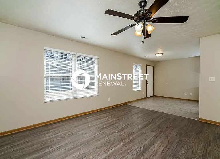 6416 Maravian Dr — Photo 6