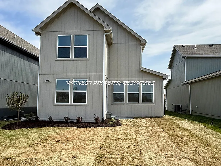 8789 SW 10th St — Photo 20