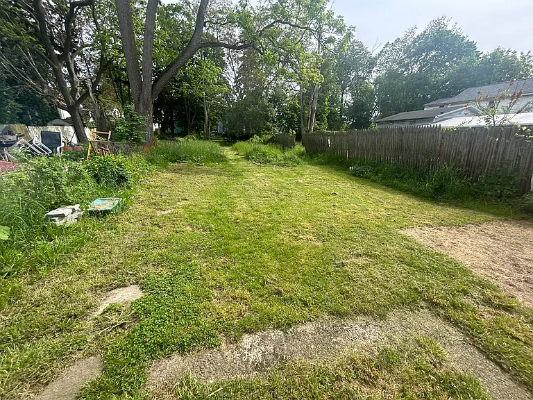 123 Cady St #1 — Photo 12
