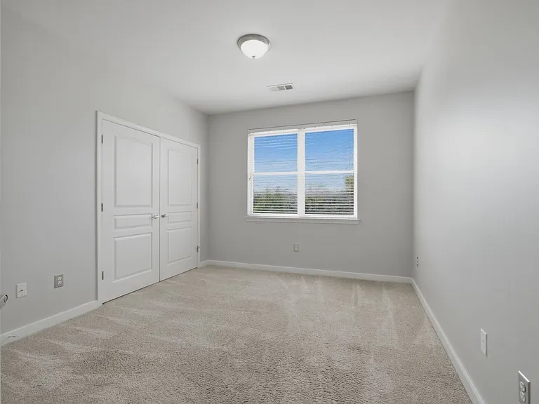 3000 Vanderbilt Pl #445 — Photo 26