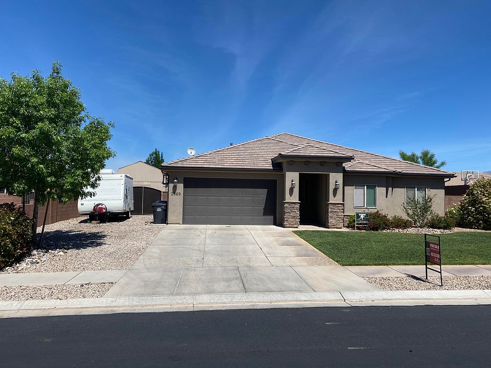 1st image of 2869 E Carmine Dr