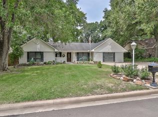 2103 Timberlane St, Conroe, TX 77301