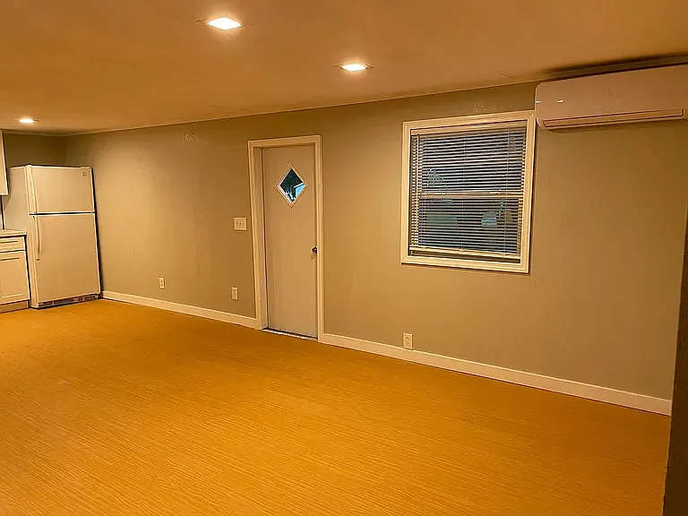 4126 Ernest Dr — Photo 5