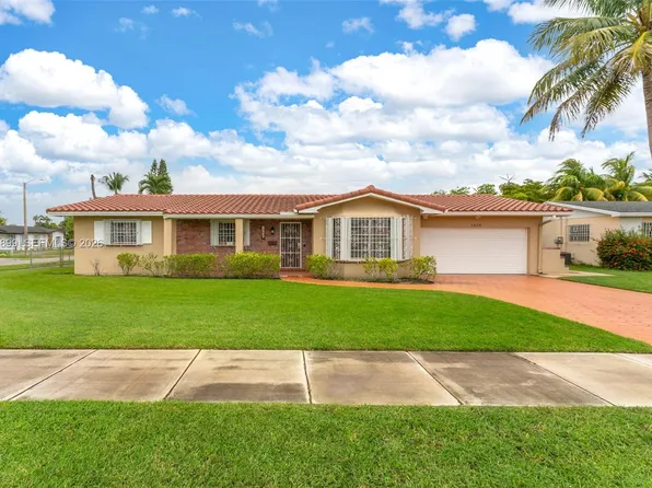 1820 SW 102nd Ave, Miami, FL 33165
