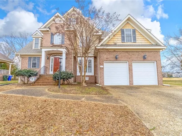 5107 Waterford Pl, Suffolk, VA 23435