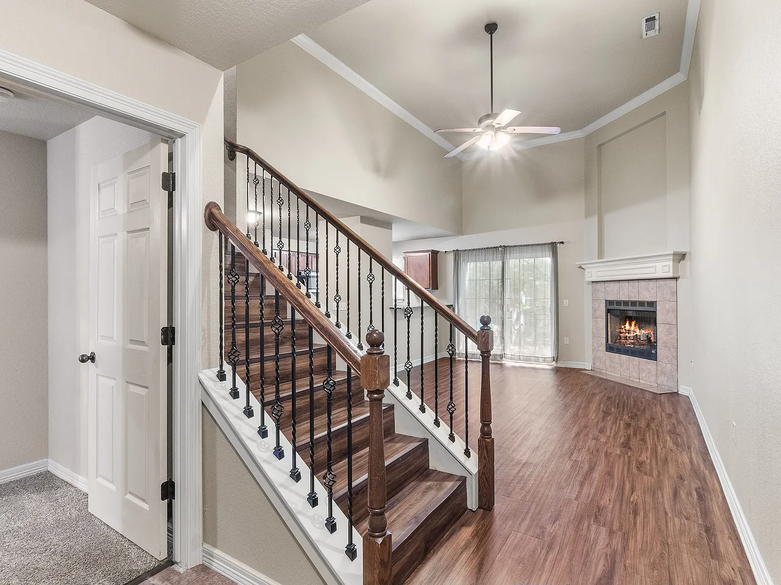 3 bed, 1550 sqft, $1,595 — Photo 1