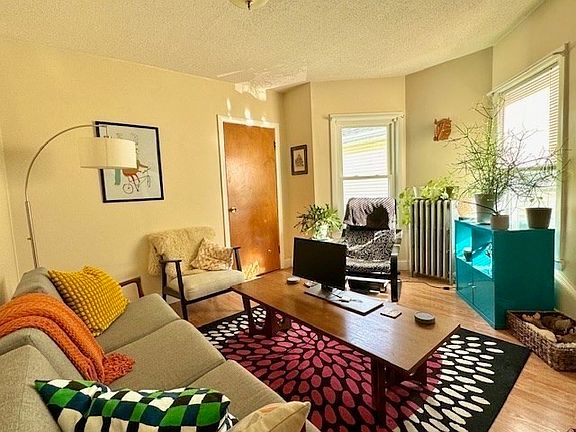 5th image of 28 Quincy St #2