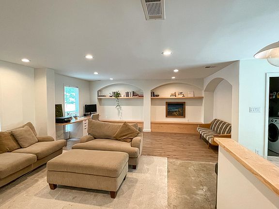 5th image of 4408 Dovewood Dr