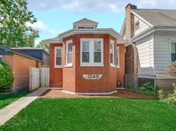 1249 W 97th St, Chicago, IL 60643