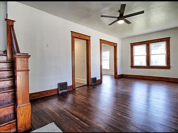 2nd image of 2615 Lucille Ave