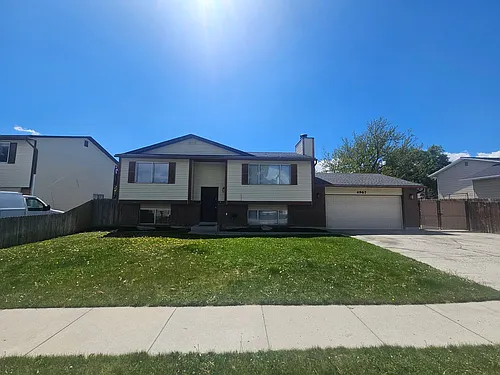 4967 W Pawnee Dr Photo 1
