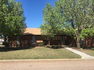 27 Concord Blvd, Shawnee, OK 74804