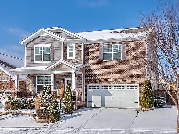 2nd image of 1680 Stonewater Dr