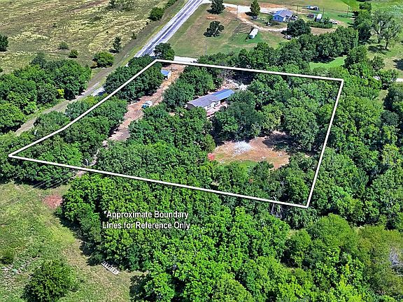 5th image of 523 Billy Rd