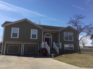 18109 E 11th Terrace Ct N, Independence, MO 64056