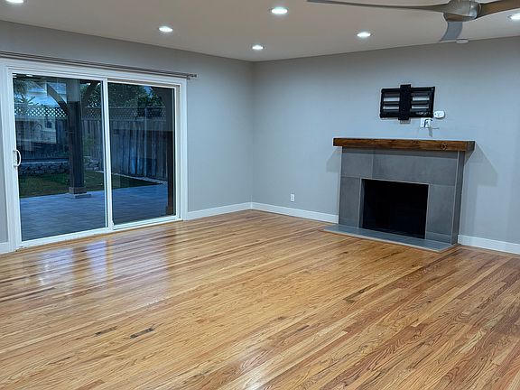 3rd image of 3426 Bella Vista Ave
