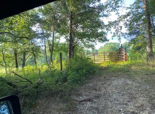 2 Worrells Rd, Irvine, KY 40336