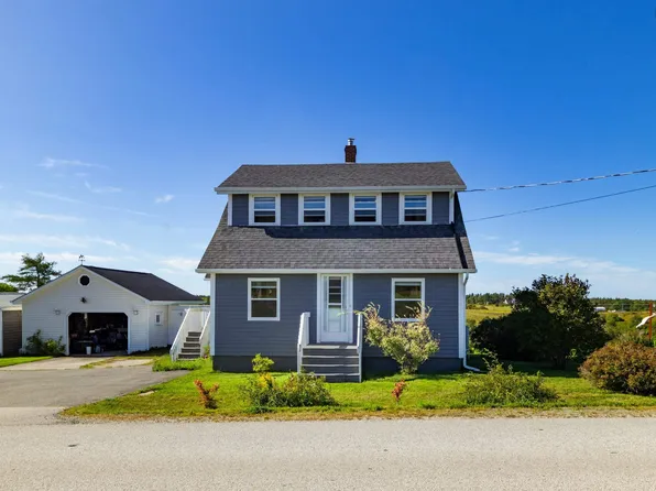 824 Saulnierville Rd, Clare, NS B0W 2Z0