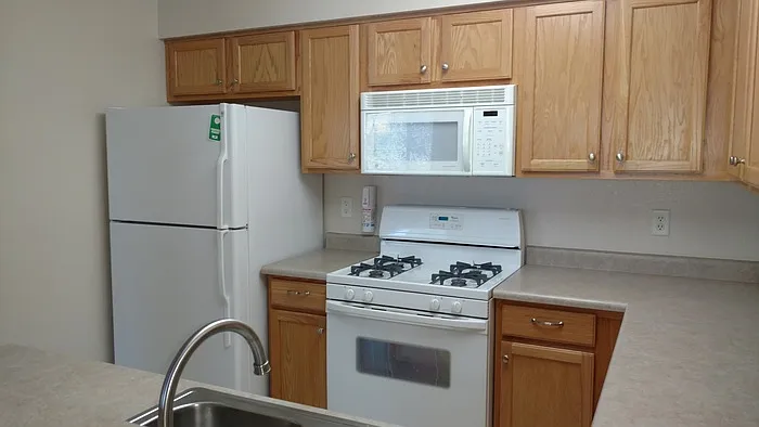 5550 Corbett Dr #A3 — Photo 4