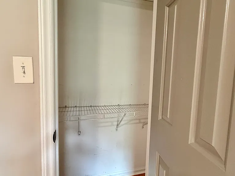 312 W 10th St #312 — Photo 20