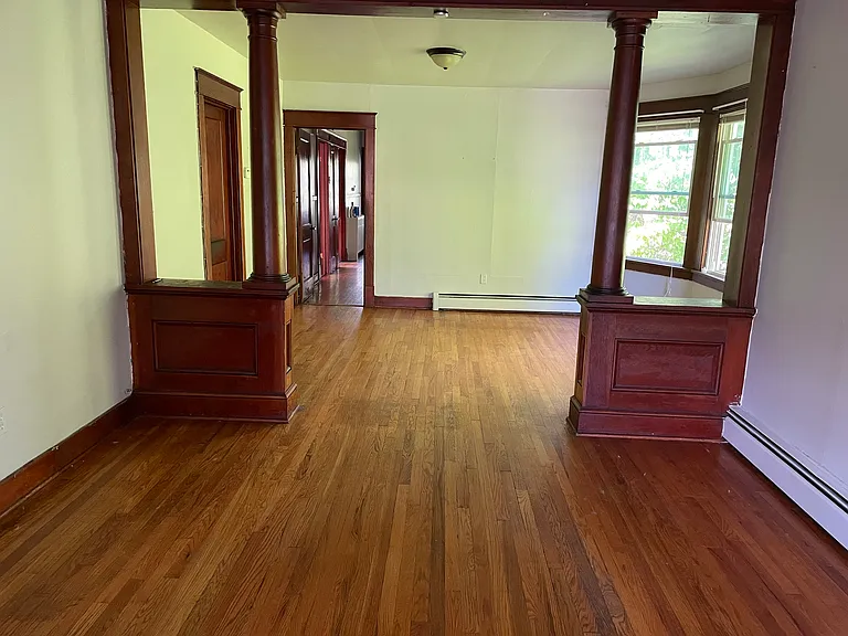 23 Lansing Ave #2 — Photo 4