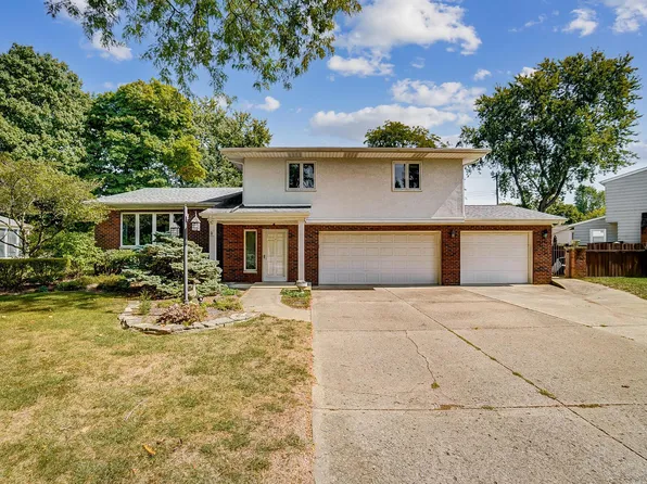 1351 Brookridge Dr, Columbus, OH 43235