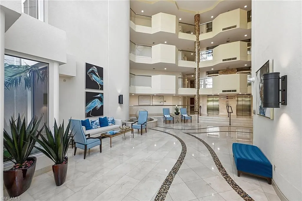 2 bed, 3.0 bath, 2562 sqft, $18,000 — Photo 3