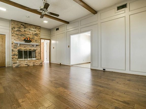 5th image of 1451 Birdwood Cir